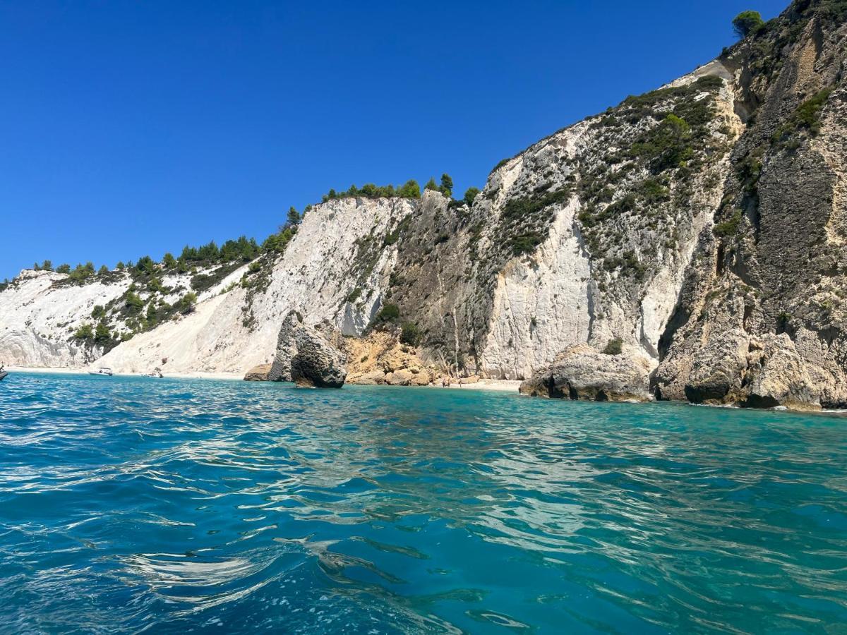 Apollonides Seafront Villa 2 Melete 里科索翁 外观 照片